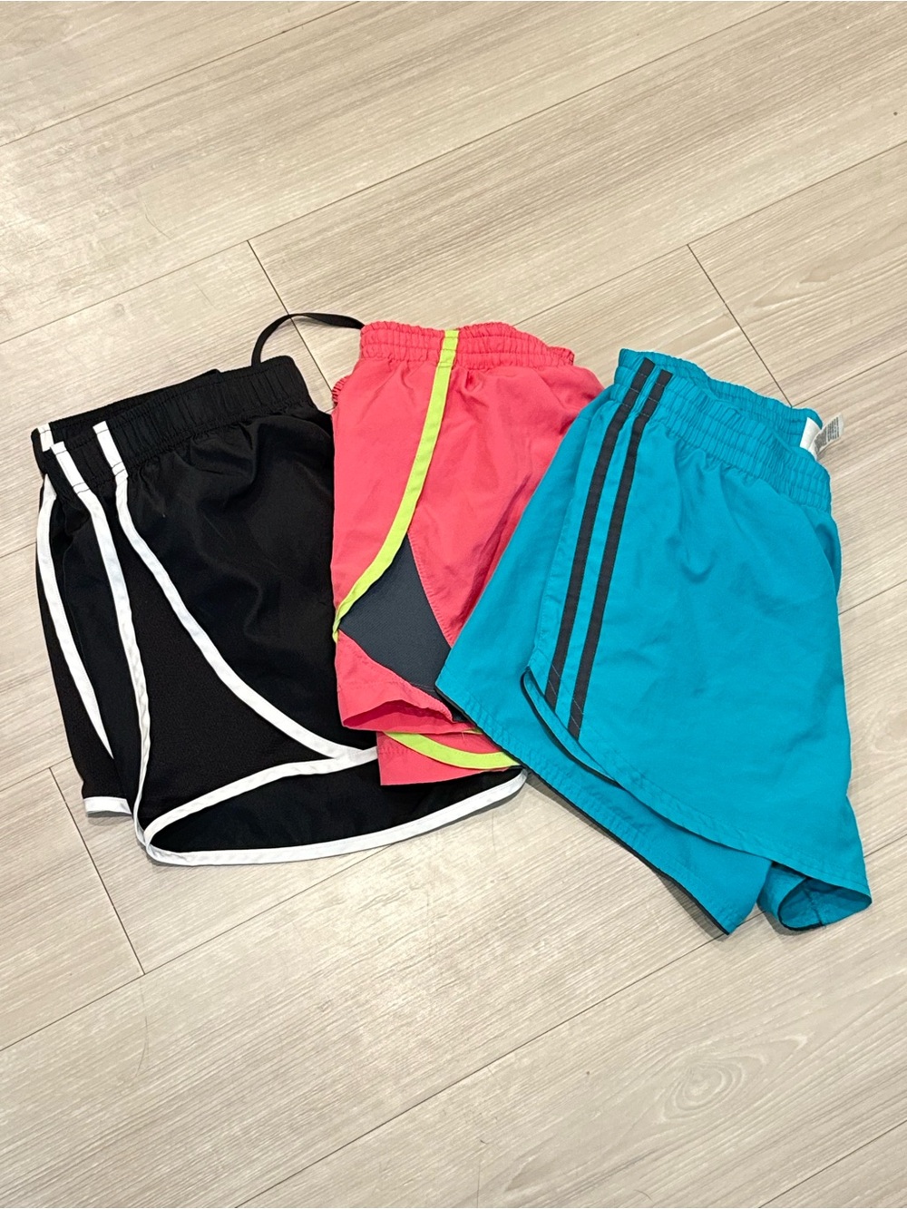 Running shorts